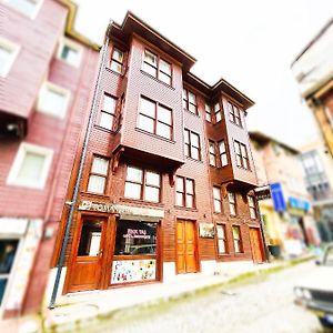 Qonaq Hotel & Suites